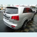 KIA SORENTO 3.5 V6 24V 278CV 4X2 AUT. - PRATA - 2011 Foto 3 (Miniatura)