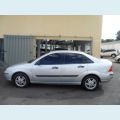 FORD FOCUS 2.0 GLX SEDAN 16V 4P AUT. - PRATA - 2004 Foto 3 (Miniatura)