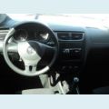 VOLKSWAGEN CROSSFOX 1.6 MI 8V TOTAL FLEX 4P - PRETO - 2011 Foto 4 (Miniatura)