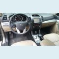 KIA SORENTO 2.4 S.253 4X2 16V 4P AUT. - CINZA - 2012 Foto 4 (Miniatura)