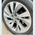 VOLKSWAGEN POLO 1.0 200 TSI COMFORTLINE AUT. - CINZA - 2019 Foto 4 (Miniatura)