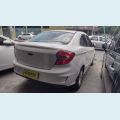 FORD KA 1.5 TI-VCT FLEX SE SEDAN - BRANCO - 2019 Foto 4 (Miniatura)