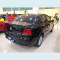 VOLKSWAGEN VOYAGE 1.6 MI COMFORTLINE I-MOTION 8V FLEX 4P AUT. - PRETO - 2011 Foto 4 (Miniatura)