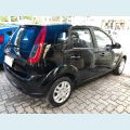 FORD FIESTA 1.0 ROCAM HATCH 8V FLEX 4P - PRETO - 2013 Foto 4 (Miniatura)