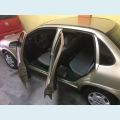 CHEVROLET CLASSIC 1.0 MPFI LIFE 8V FLEX 4P - DOURADO - 2007 Foto 4 (Miniatura)