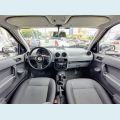 VOLKSWAGEN GOL 1.0 MI 8V FLEX 2P G.IV - PRETO - 2013 Foto 4 (Miniatura)