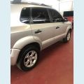 HYUNDAI TUCSON 2.0 GL 2WD 16V 4P - BEGE - 2011 Foto 4 (Miniatura)