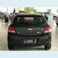 CHEVROLET ONIX 1.0 MPFI JOY 8V FLEX 4P - CINZA - 2017 Foto 4 (Miniatura)