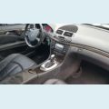 MERCEDES-BENZ E 320 3.2 AVANTGARDE V6 4P AUT. - PRETO - 2003 Foto 5 (Miniatura)