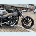 HARLEY-DAVIDSON SOFTAIL BREAKOUT CUSTOM - CINZA - 2016 Foto 5 (Miniatura)