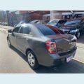 CHEVROLET COBALT 1.8 MPFI LT 8V FLEX 4P - CINZA - 2014 Foto 5 (Miniatura)