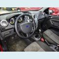 FORD FIESTA 1.6 ROCAM HATCH 8V FLEX 4P - VERMELHO - 2014 Foto 5 (Miniatura)