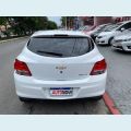 CHEVROLET ONIX 1.0 MPFI LT 8V FLEX 4P - BRANCO - 2014 Foto 5 (Miniatura)
