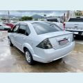FORD FIESTA 1.6 ROCAM SEDAN 8V FLEX 4P - PRATA - 2013 Foto 5 (Miniatura)