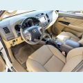 TOYOTA HILUX SW4 3.0 SRV 4X4 7 LUGARES 16V TURBO INTERCOOLER DIESEL 4P AUT. - BRANCO - 2013 Foto 5 (Miniatura)