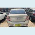 RENAULT LOGAN 1.6 EXPRESSION 8V FLEX 4P - PRATA - 2017 Foto 6 (Miniatura)