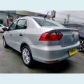 VOLKSWAGEN VOYAGE 1.6 MSI TOTALFLEX 4P - PRATA - 2021 Foto 6 (Miniatura)