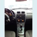 TOYOTA COROLLA 1.8 GLI 16V FLEX 4P AUT. - CINZA - 2013 Foto 6 (Miniatura)
