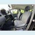 VOLKSWAGEN FOX 1.6 MI 8V FLEX 4P - PRETO - 2013 Foto 6 (Miniatura)