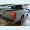 NISSAN FRONTIER 2.3 16V TURBO DIESEL XE CD 4X4 AUT. - PRATA - 2021 Foto 6 (Miniatura)