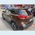 NISSAN KICKS 1.6 16V FLEXSTART SL 4P XTRONIC - MARROM - 2017 Foto 6 (Miniatura)