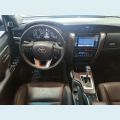 TOYOTA HILUX SW4 2.7 SRV 7 LUGARES 4X2 16V FLEX 4P AUT. - BRANCO - 2019 Foto 6 (Miniatura)