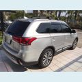 MITSUBISHI OUTLANDER 2.0 MIVEC HPE AUT. - PRATA - 2020 Foto 6 (Miniatura)