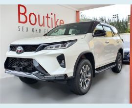 Veículo: HILUX SW4 2.8 D-4D (Listagem)