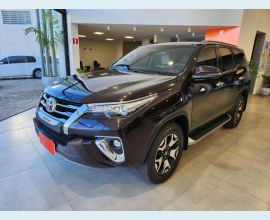Veículo: HILUX SW4 2.8 SRX (Listagem)
