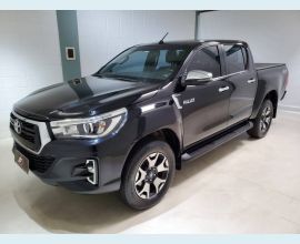 Veículo: HILUX 2.8 SRX 4X4 (Listagem)