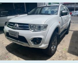 Veículo: PAJERO DAKAR 3.2 (Listagem)