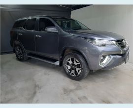 Veículo: HILUX SW4 2.8 SRX (Listagem)