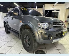 Veículo: L200 TRITON 2.4 HLS (Listagem)