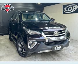 Veículo: HILUX SW4 2.8 SRX (Listagem)
