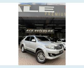 Veículo: HILUX (Listagem)