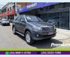 Veículo: HILUX SW4 (Listagem)