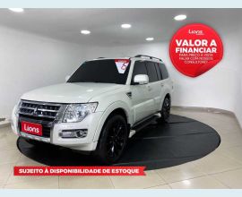 Veículo: Pajero Full HPE 3.8 (Listagem)