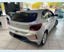 Veículo: ONIX 1.0 MT LT (Listagem)