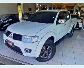 Veículo: L200 TRITON 3.2 D (Listagem)