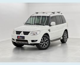 Veículo: PAJERO TR4 FL 2WD (Listagem)