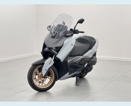 Veículo: XMAX 300 CONNECTED (Listagem)
