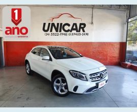 Veículo: GLA 200 FLEX AUT. (Listagem)