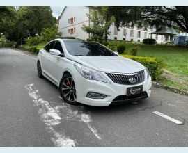 Veículo: AZERA 3.0 V6 MANUAL (Listagem)