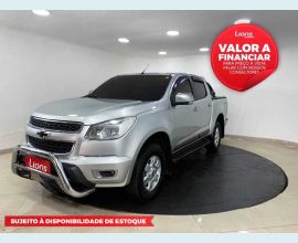 Veículo: S-10 CD LT 2.5 4X4 (Listagem)