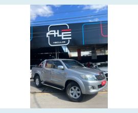 Veículo: HILUX FLEX AUT. 4P (Listagem)