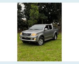 Veículo: HILUX FLEX AUT. 4P (Listagem)