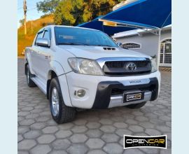 Veículo: TOYOTA HILUX SRV (Listagem)