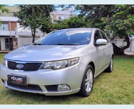 Veículo: CERATO AUT. 4P (Listagem)