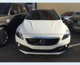 Veículo: V40 2.0 T5 CROSS (Listagem)