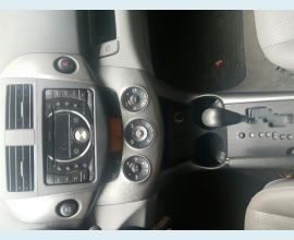 Veículo: RAV 4 2.4 4X4 16V (Listagem)